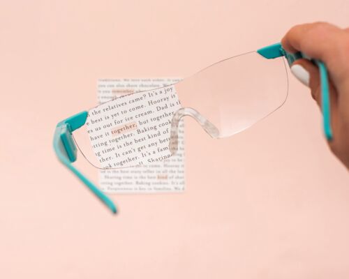 We R Memory Keepers - Comfort Craft Magnifying Glasses